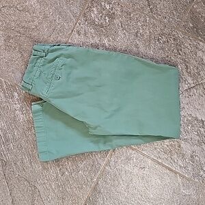 Vineyard Vines Slim Fit Breaker Pant 28x32 light green color...like new!